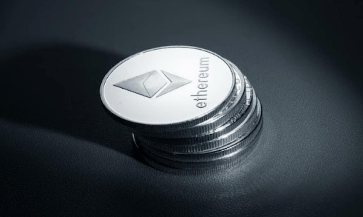 Ethereum кровоточил 912 млн долларов в оттоках - 7 дней подряд инвесторов Исход