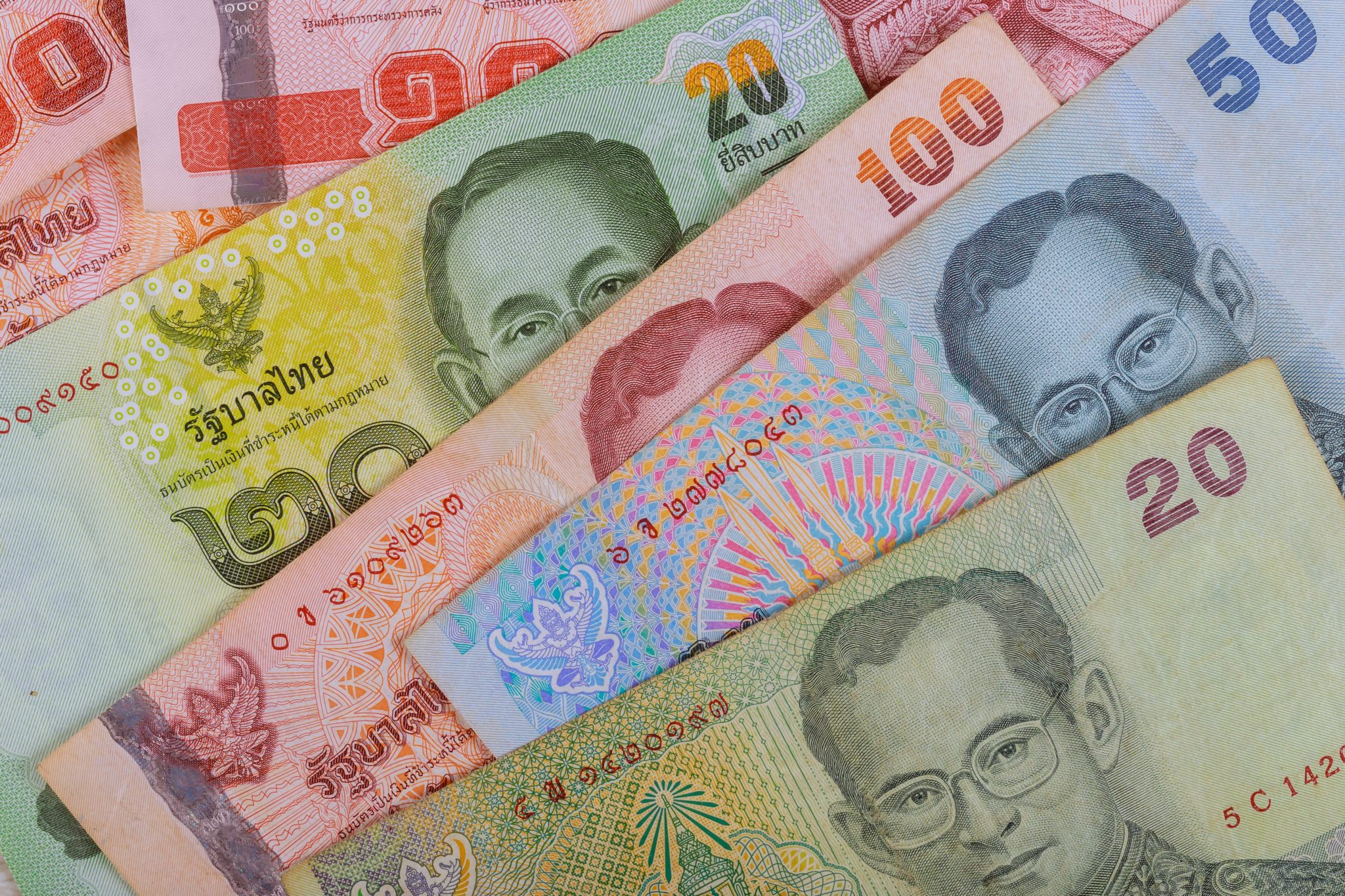 Доллары старого образца в тайланде принимают ли